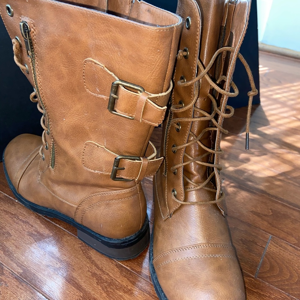 Combat Boots - Picture 2 of 5